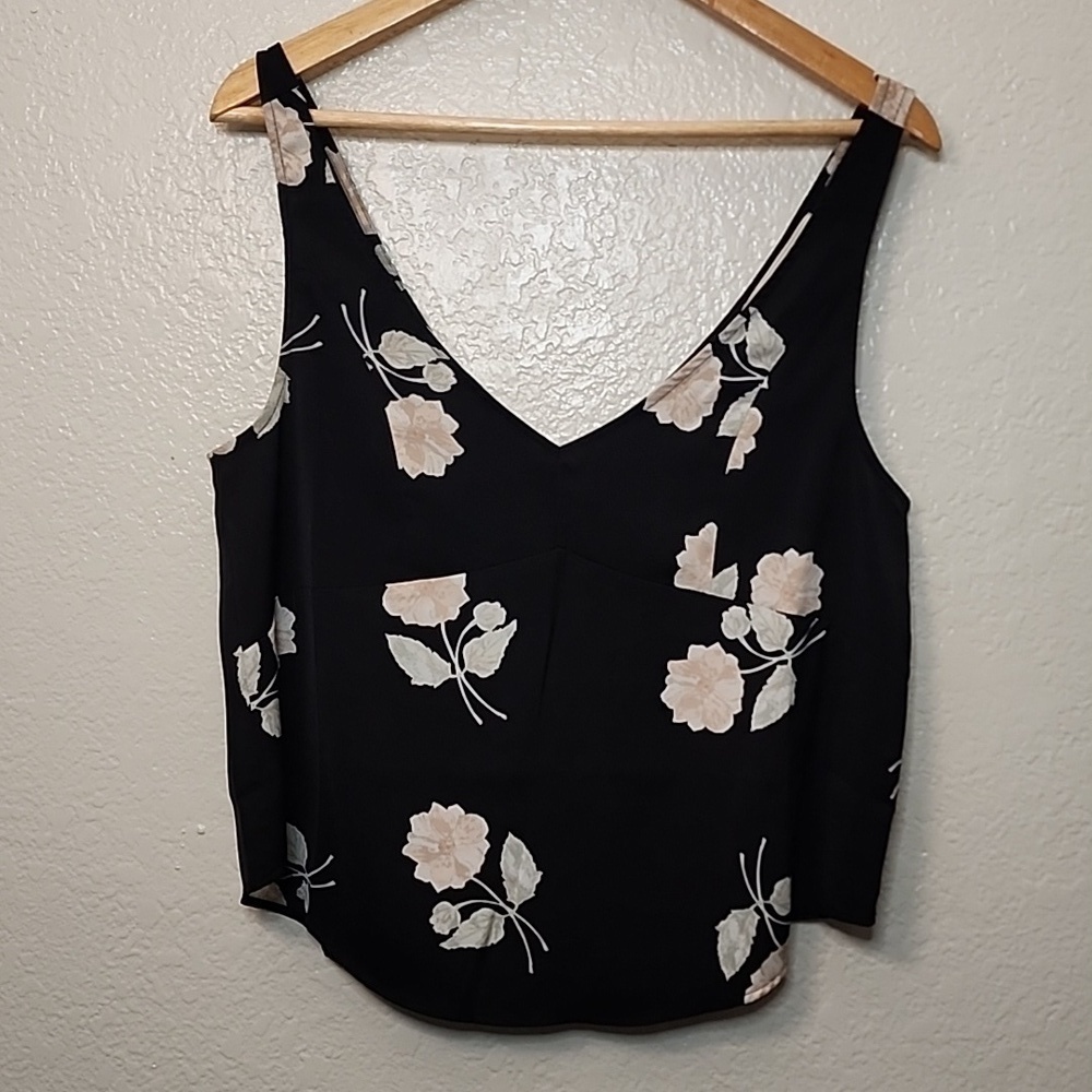 Saltwater LUXE Rodeo Tank - Floral - Picture 2 of 9